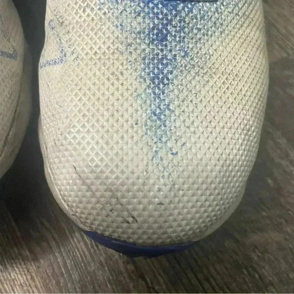 Under Armor Spot Light Franchise 2.0 Locked Down White Blue Football Cleats 9.5 - Picture 11 of 13